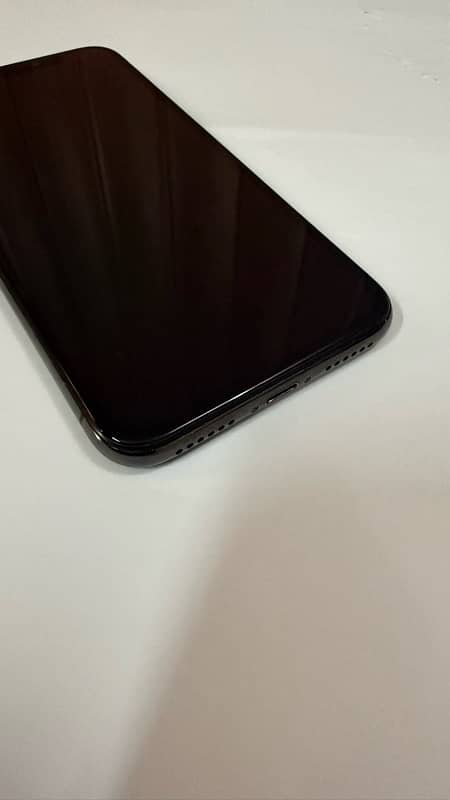 IPHONE X 64 GB Space Grey PTA APPROVED 5