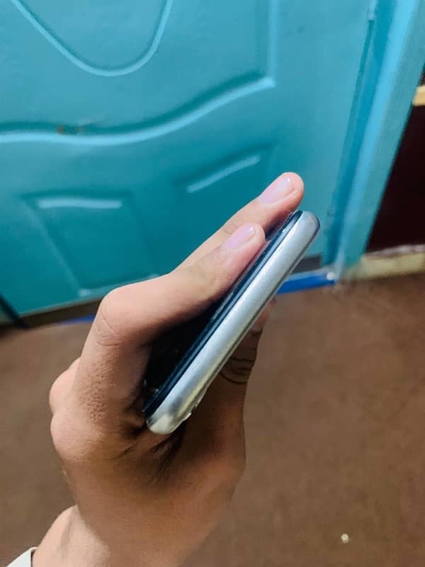 i phone x 256 GB factory unlock 3