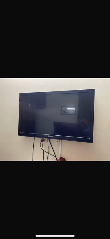 Samsung Tv Excellent condition for sale 0