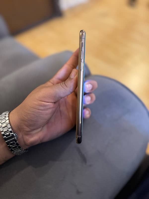 iphone Xs Max 256Gb PTA approved 3