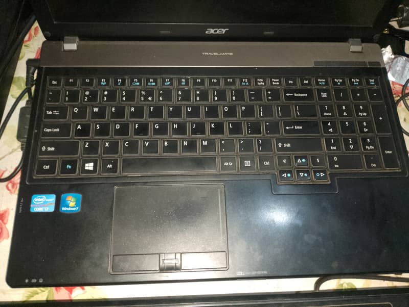 Acer TravelMate P653-M Laptop 8