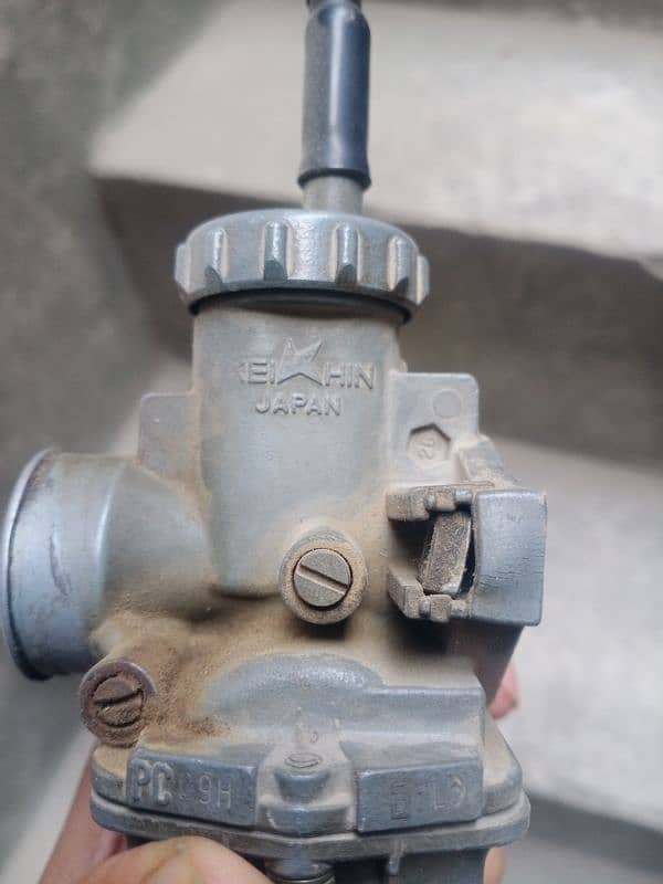 old model carburator 0