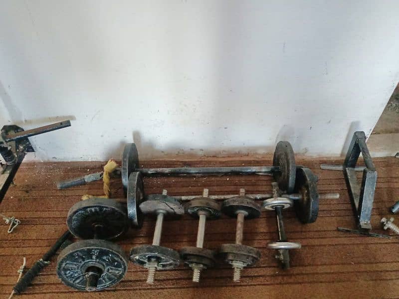 gym ka mukammal Saman sel karna hai0300,9685778 5