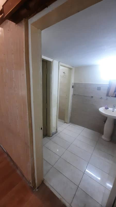 G 11 4 PHA C type ground floor apartment available for rent peaceful environment 2