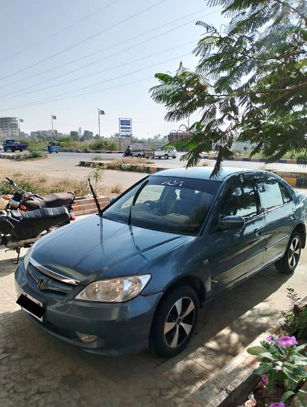 Honda Civic EXi 2004 4