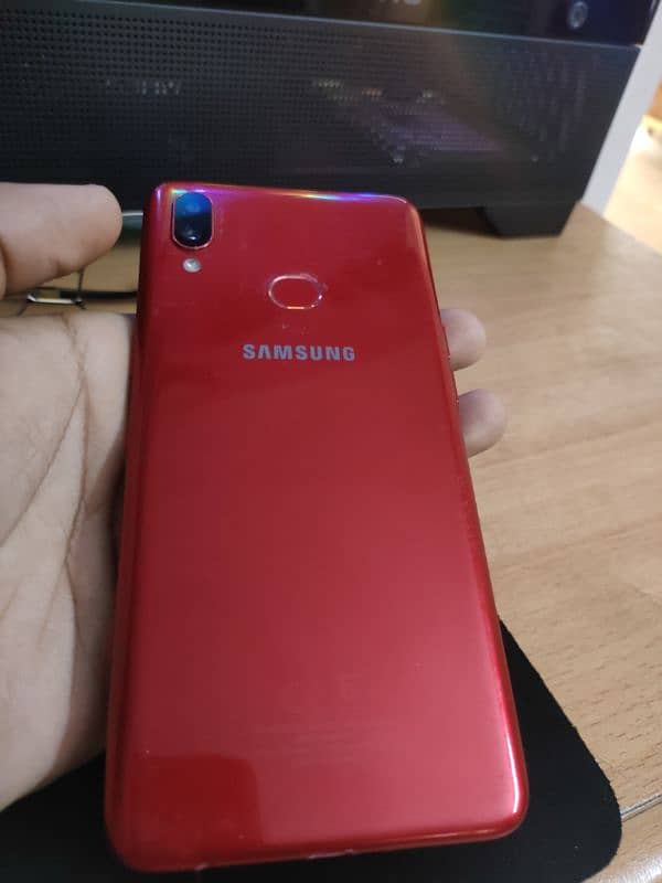 selling urgent Samsung galaxy A10s in mint condition 1