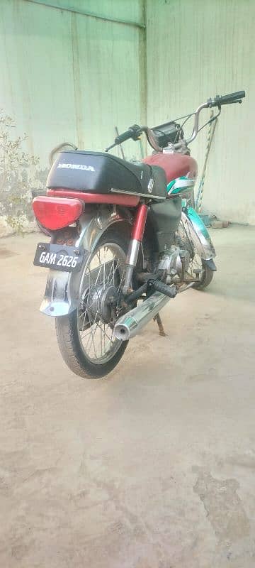 HONDA CD 70 2