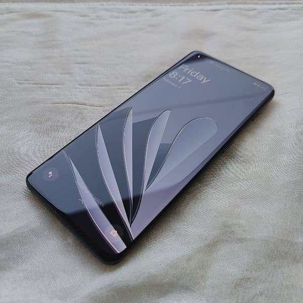 Oneplus 10 pro 12gb/256gb 10/10 condition 0