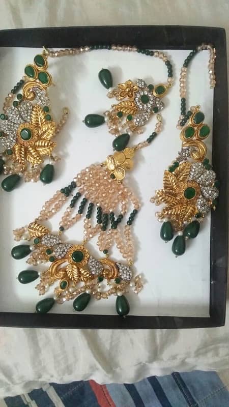 bridal set gold plated just one time use 3