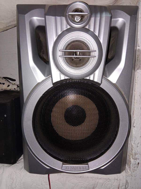 Kenwood Hi-Fi music system 2