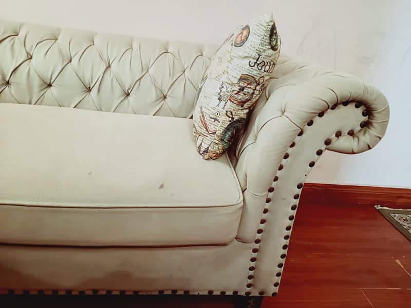 2 Seater Sofa in Good condition 2