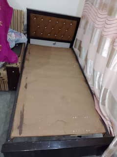 2 single beds with Mattresses