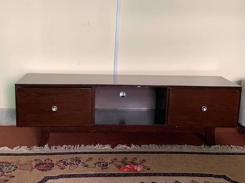 Tv Console / Table 4