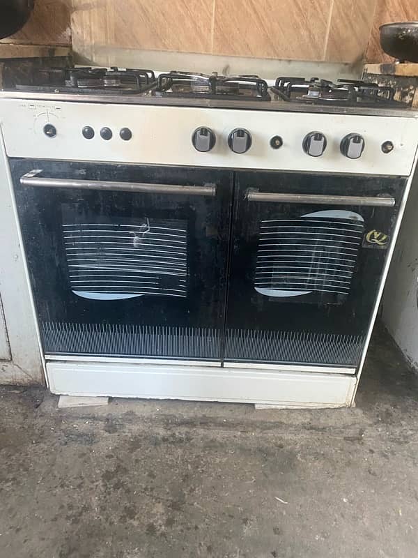 gas stove  with oven 2