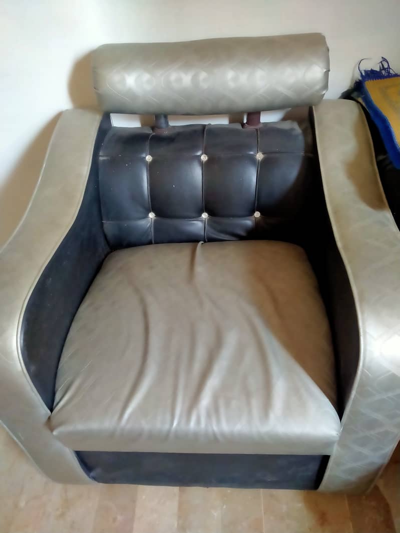 Sofa set for sale 1