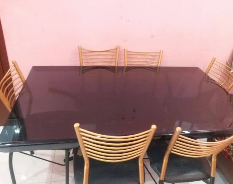 Iron Dining Table With 6 chairs 0