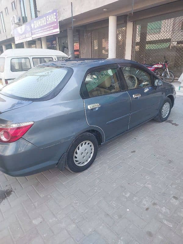 Honda City IDSI 2006 16