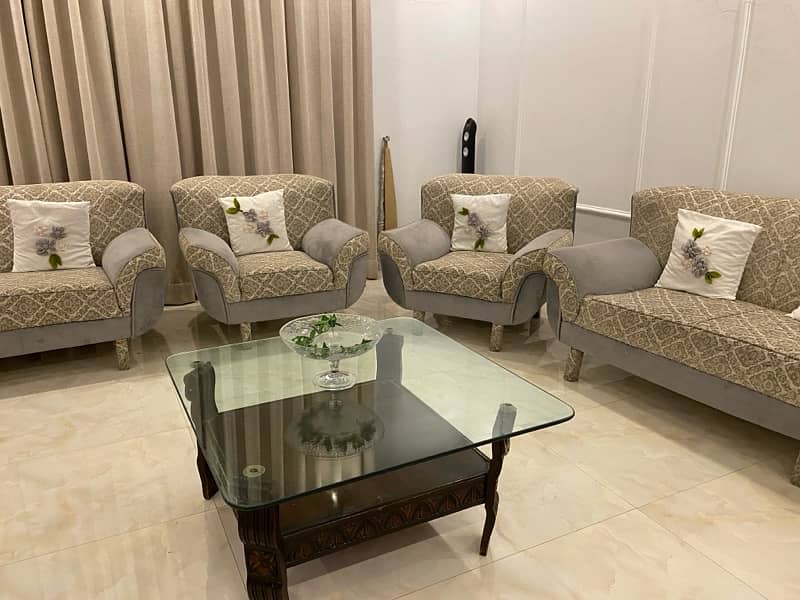 9 seater sofa set along with 3 tables 5