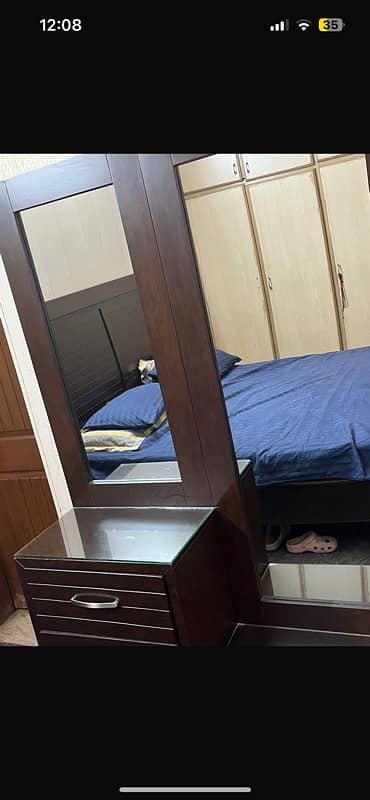 Bed in new condition 1