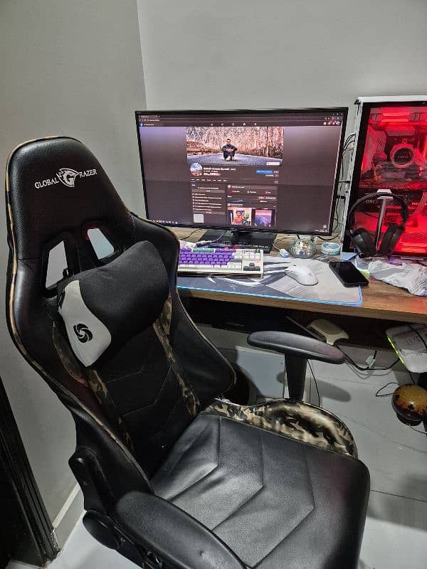 GLOBAL RAZER GAMING CHAIR 3