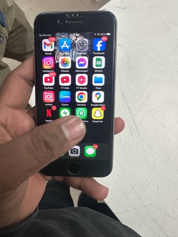 iPhone 6s for sell 10/9 1