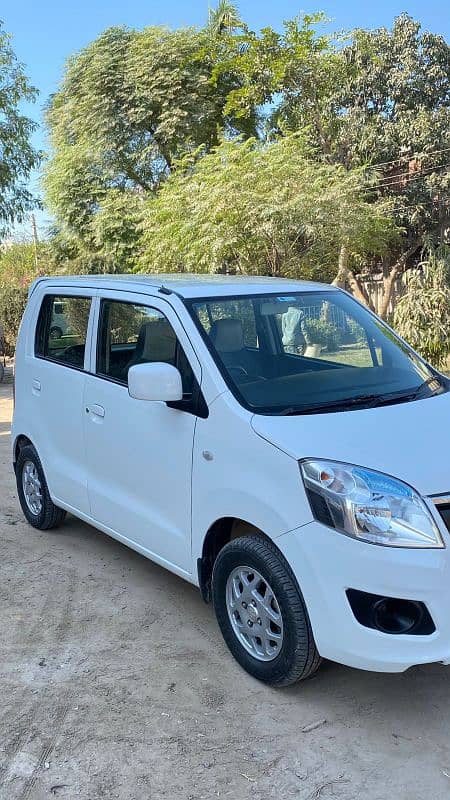 Suzuki Wagon R 2018 10