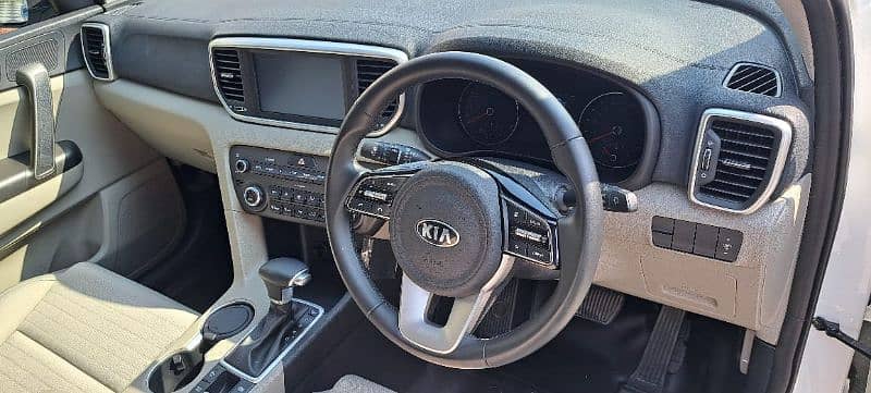 KIA Sportage 2022 14