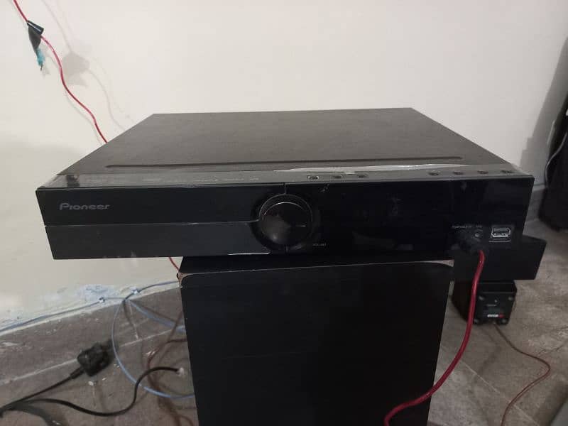 pionner 5.1 home theater 1