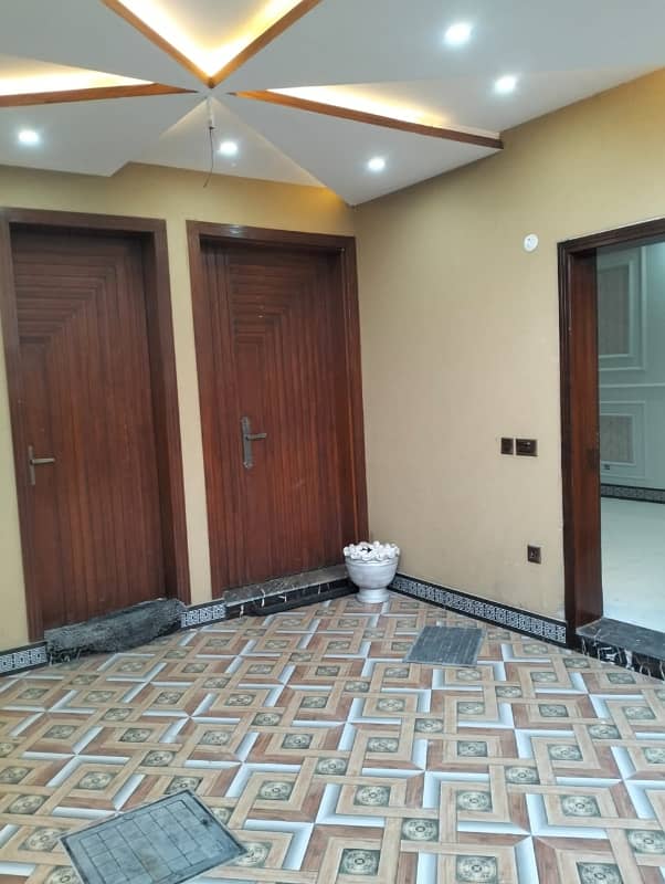 5 Marla Well Maintained Used Double Storey Used House is for Sale in Kabir Town Block E 3