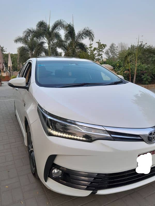 Toyota Corolla Altis Grande 2019 1