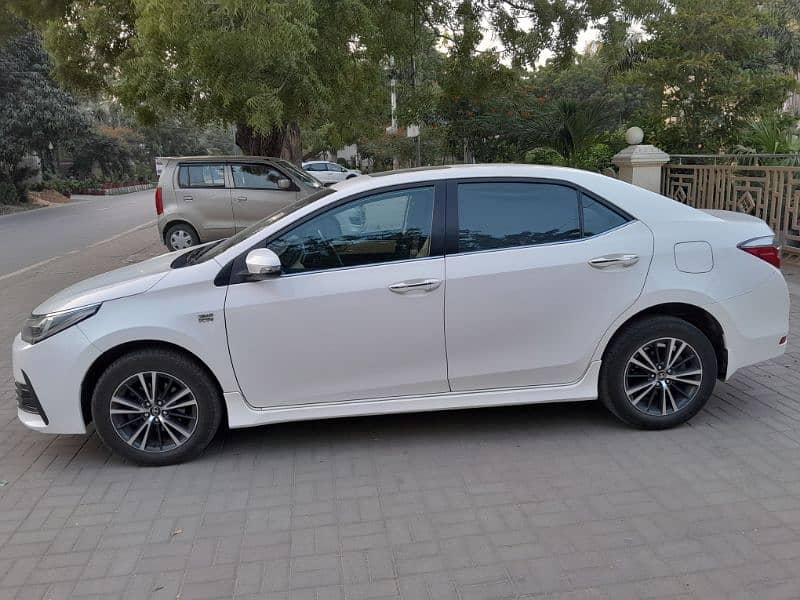 Toyota Corolla Altis Grande 2019 3