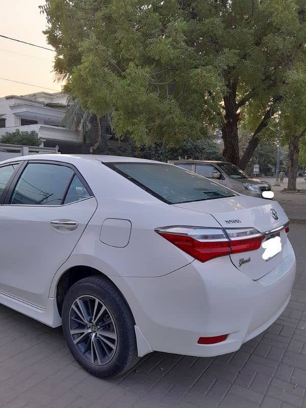 Toyota Corolla Altis Grande 2019 4