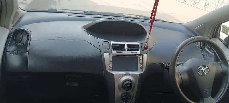 Toyota Vitz 2009 Model 2012 Ragistered Full Option 7