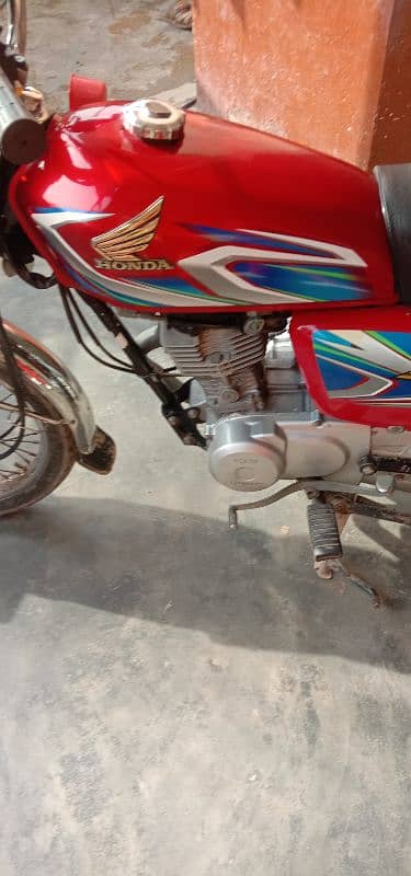 Honda 125 modal paka 22 ha conditions 10/10 4