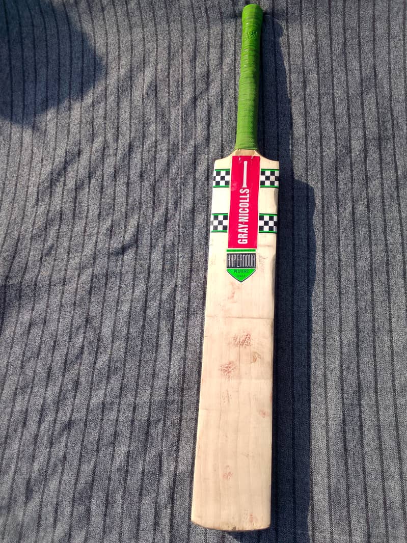 Gray Nicholas Kashmir Willow Bat 3