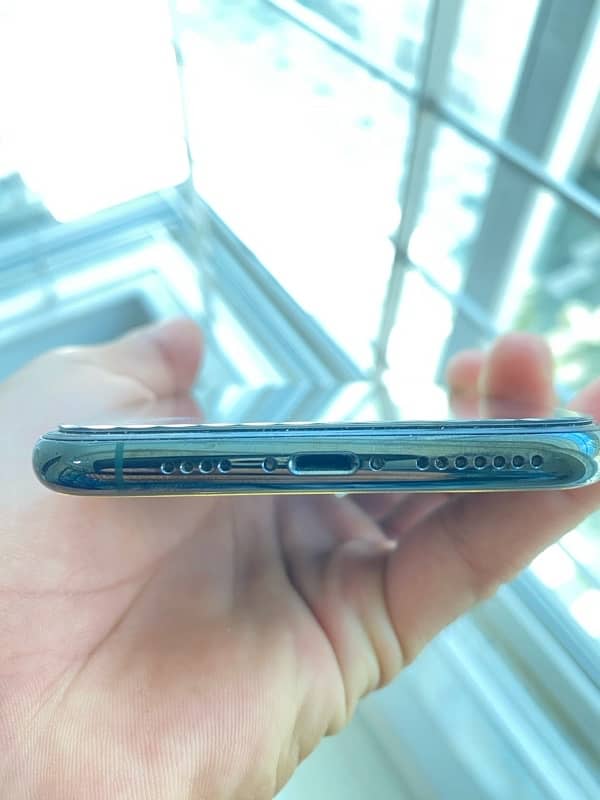 iPhone 11 Pro Max factory unlock 512 gb 3