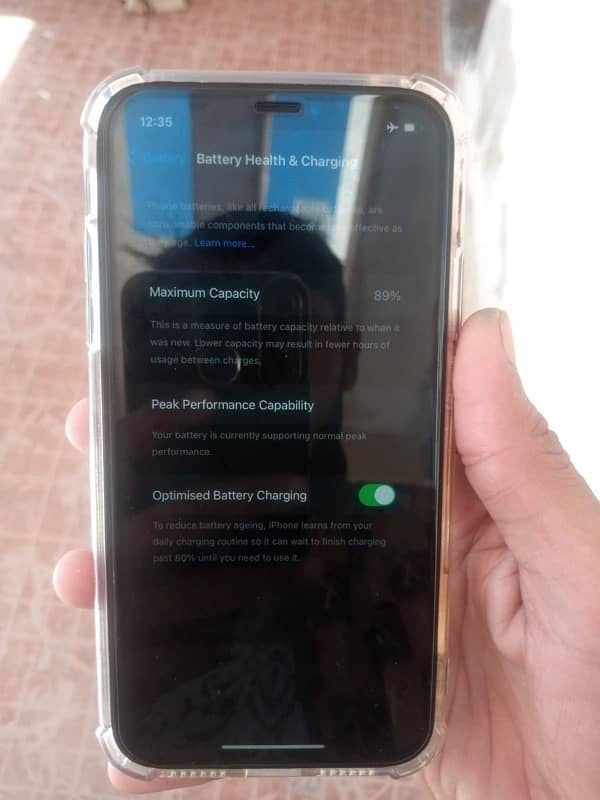 I PHONE XR 128GB FACTORY UNLOCKED 1