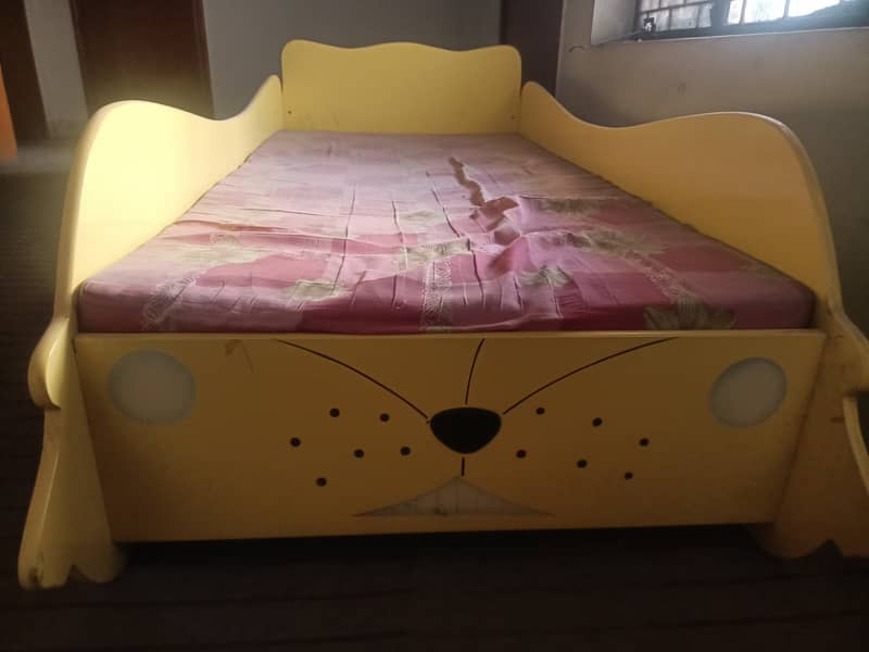 Kids bed for sale in Lahore 1