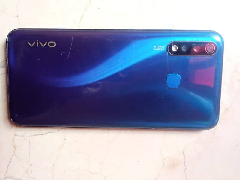 VIVO Y19 1