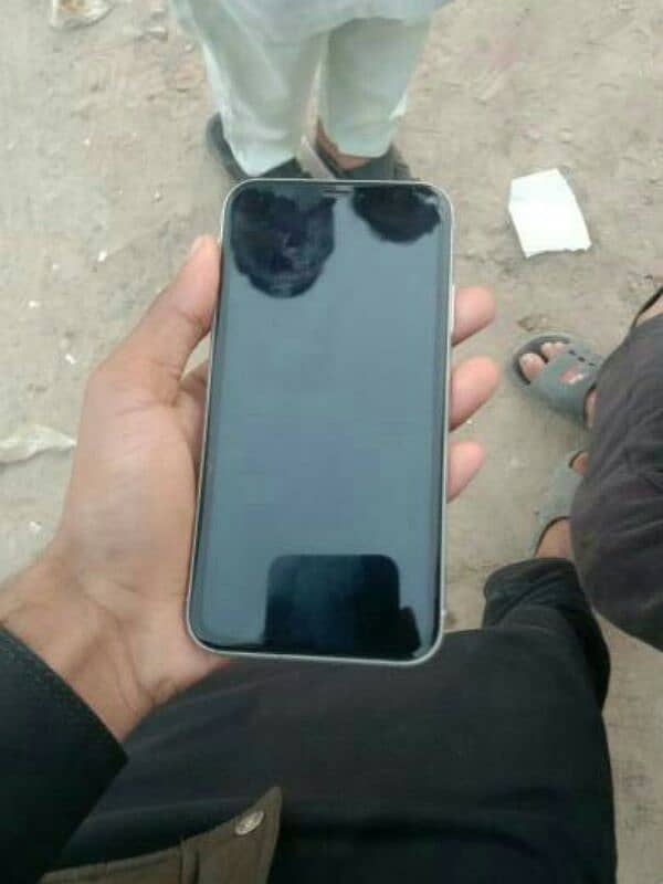 iphone XR non pta 3