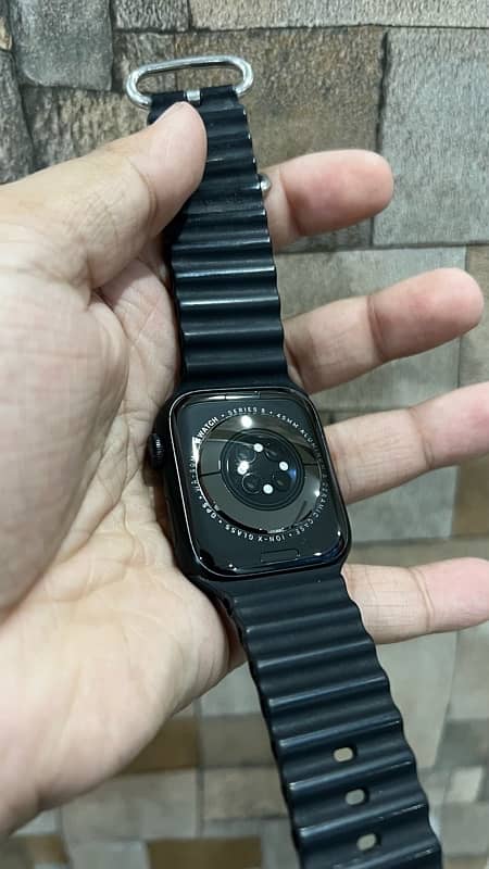 Apple Watch Series 8 45mm 98% Battery Health 3