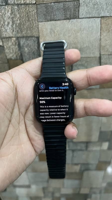 Apple Watch Series 8 45mm 98% Battery Health 4