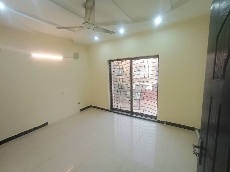 5 Marla Like Brand New House For Rent IN BB Block Sector D Bahria Town Lahore 10