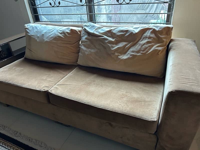 3 seater Brown Velvet sofa for sale 0