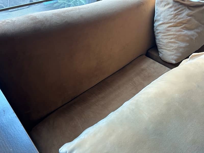 3 seater Brown Velvet sofa for sale 2