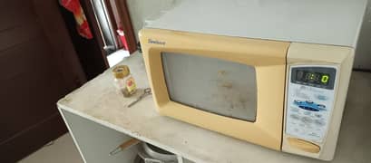 Dawlance Microwave Oven Medium Size