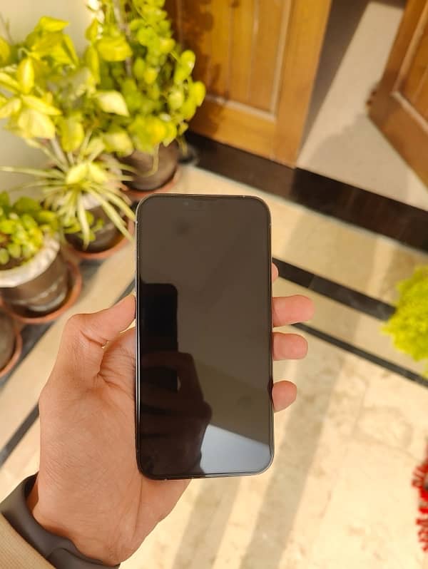 iphone 13 pro LLA Non pta 2