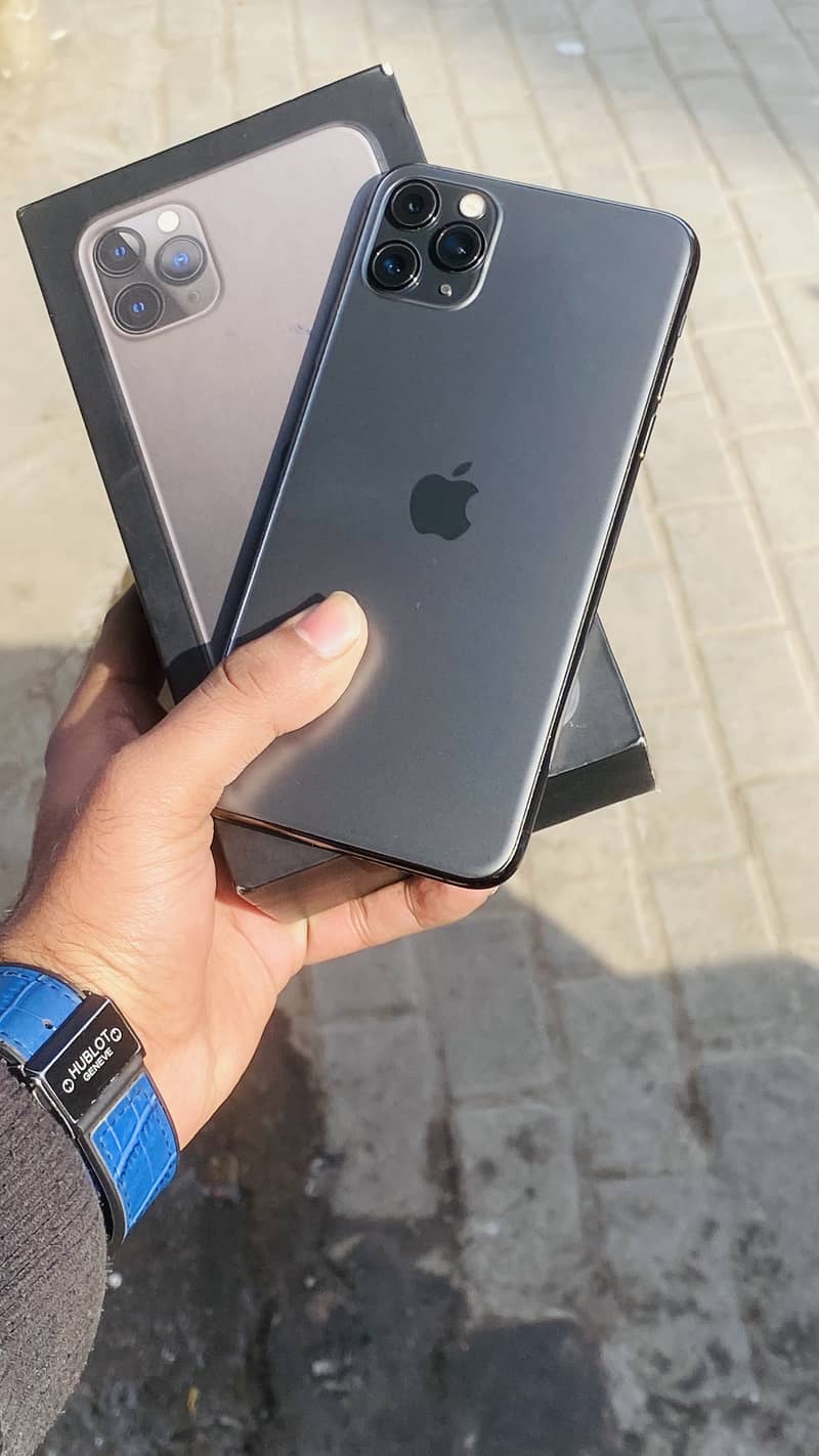 Iphone 11 Pro max PTA Approved Dual Physical H/K Modal 1