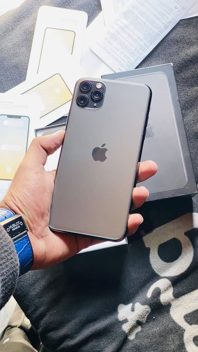 Iphone 11 Pro max PTA Approved Dual Physical H/K Modal 5