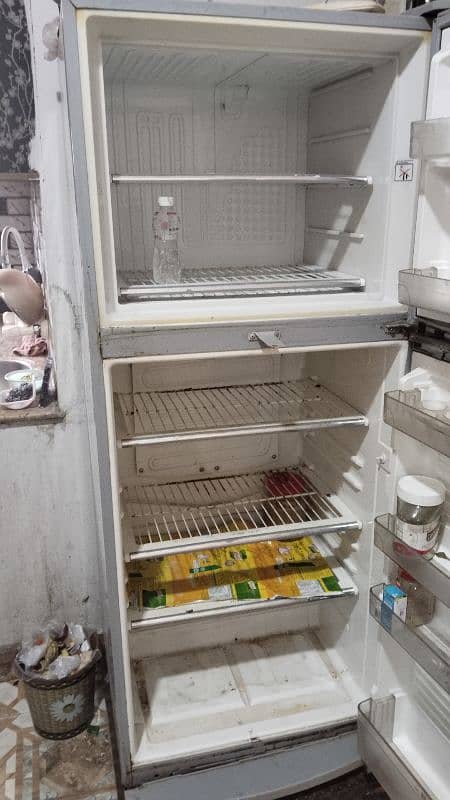 Refrigerator Used 2